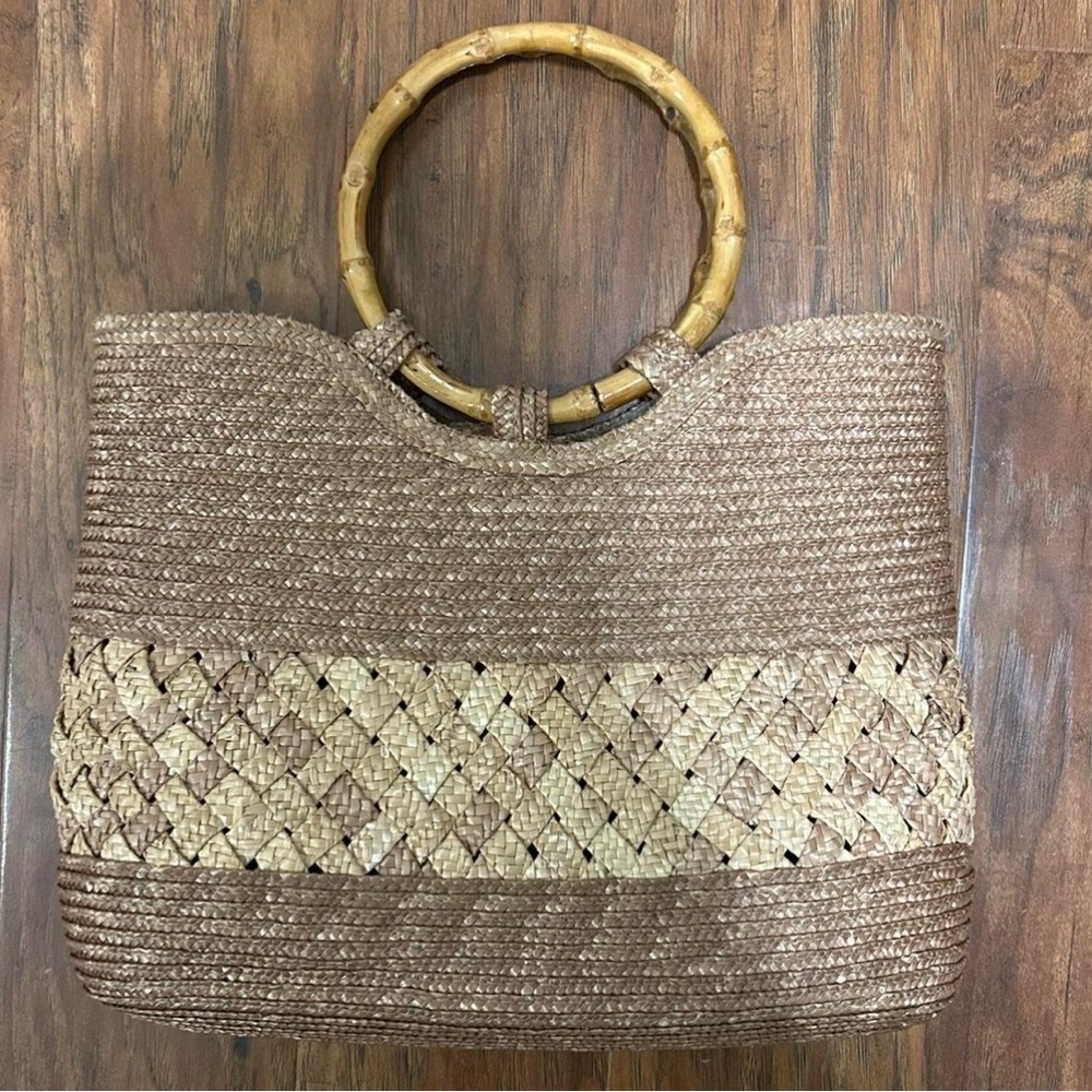 Woven Straw Tote Bag with Bamboo Handles Perfect For Summer Vacation Beach - Picture 2 of 5